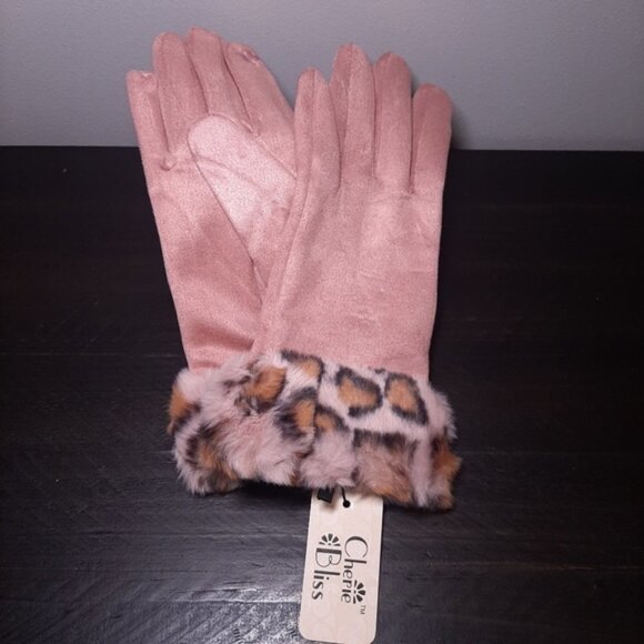 NEW Ultra Soft Faux Suede Leopard Fur Touch Screen Gloves Pink Winter Luxurious - Picture 3 of 6